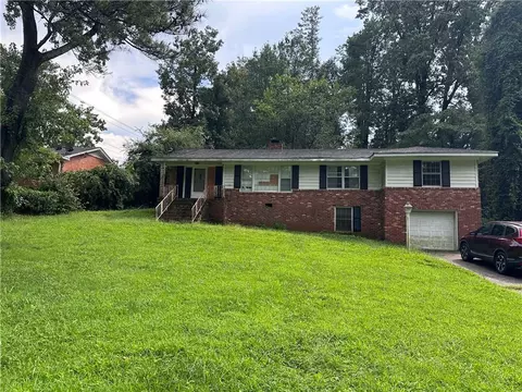 3687 Chavers Pl, Stone Mountain, GA 30083