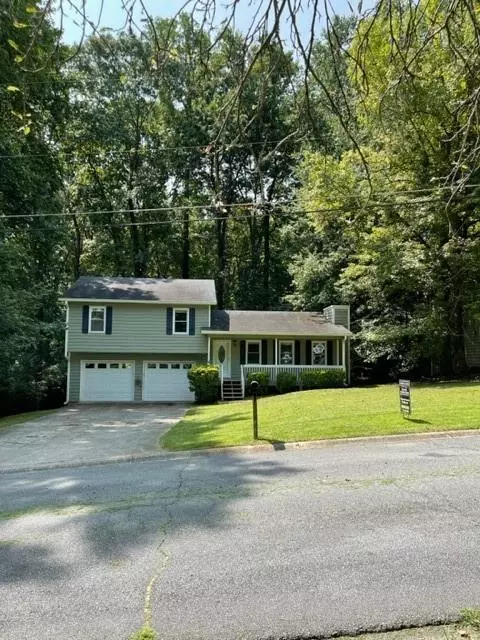 6000 Sumit Wood Dr NW, Kennesaw, GA 30152
