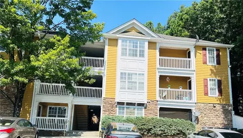 536 Bentley Pl, Tucker, GA 30084