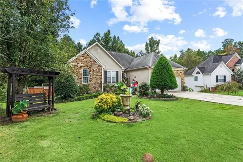 318 Trotters Way, Dallas, GA 30132