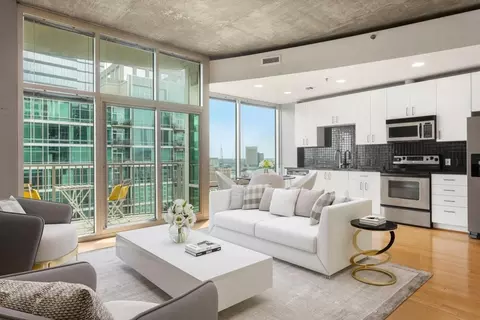 943 Peachtree St NE #1804, Atlanta, GA 30309