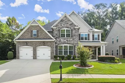 401 Lakestone Dr, Woodstock, GA 30188