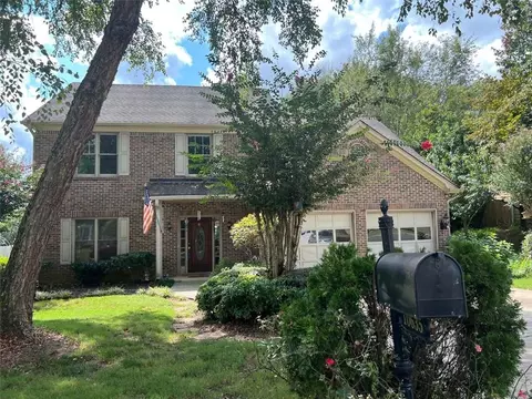 10635 Victory Gate Dr, Alpharetta, GA 30022
