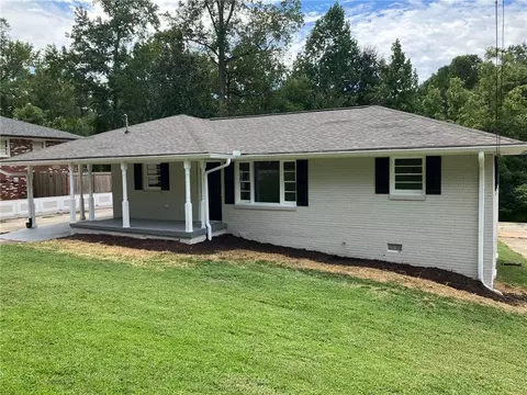 1044 Woodward Cir SW, Mableton, GA 30126