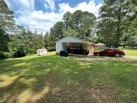 113 Pinecrest St, Greensboro, GA 30642