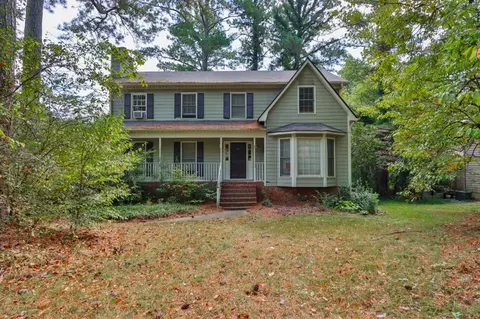4808 Woodspring Dr NE, Marietta, GA 30066