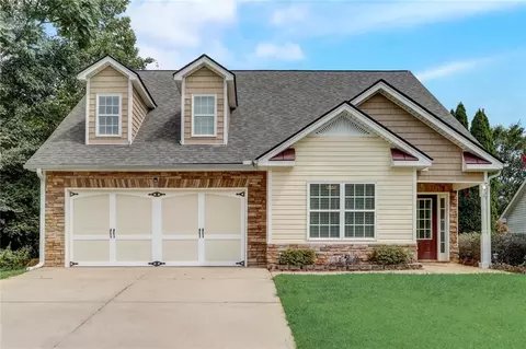 602 Savannah Dr, Villa Rica, GA 30180