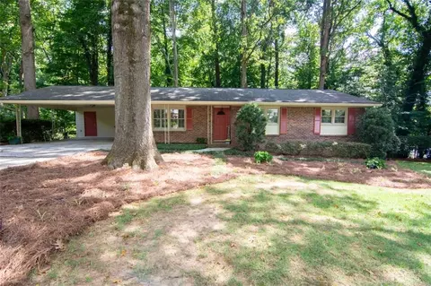 2019 Ellwyn Dr, Chamblee, GA 30341