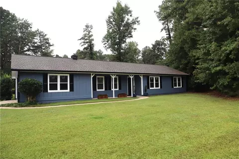 3870 Misty Bleau Dr, Powder Springs, GA 30127