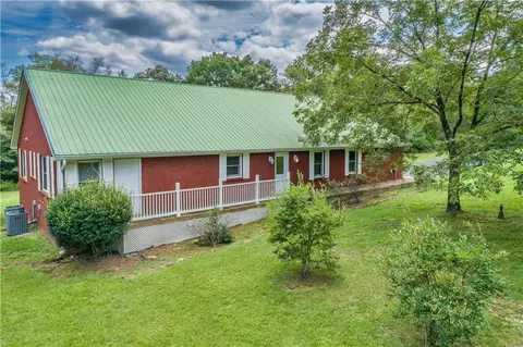 2625 Zingara Rd NE, Conyers, GA 30012