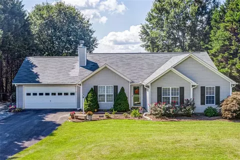 85 Flat Creek School Rd, Ellijay, GA 30540