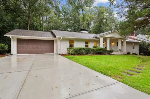 2484 Hyde Manor Dr NW, Atlanta, GA 30327