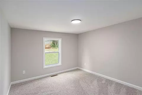 314 Pine Cir, Bowdon, GA 30108 photo 12