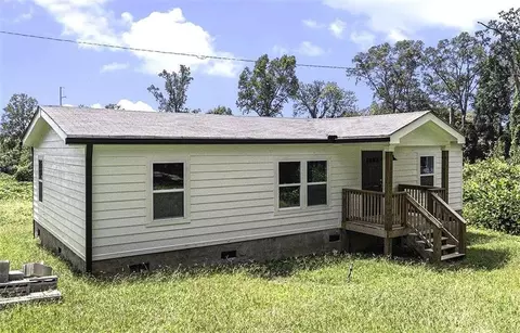 314 Pine Cir, Bowdon, GA 30108 photo 3