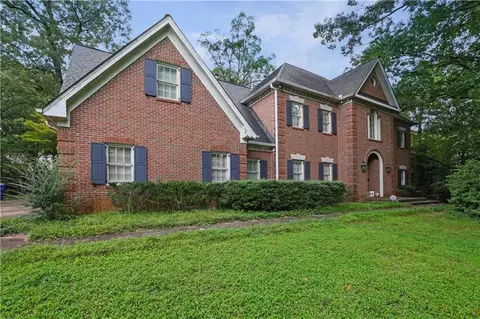 1415 W Wesley Rd NW, Atlanta, GA 30327