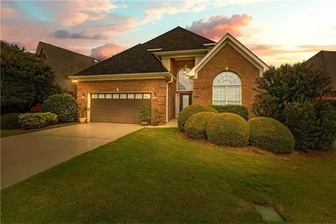 139 Roosevelt Blvd, Jackson, GA 30233