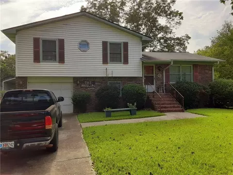1905 Hillsway, Snellville, GA 30078