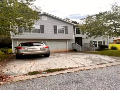 4332 Westglen Rd, Ellenwood, GA 30294