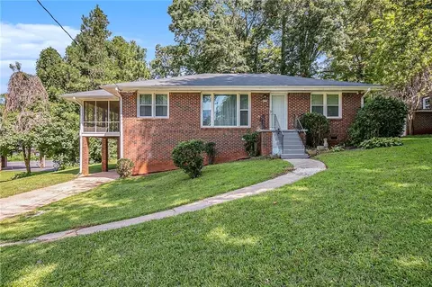 3778 Glenwood Rd, Decatur, GA 30032