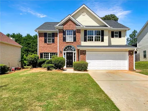 374 Summit View Dr, Mcdonough, GA 30253
