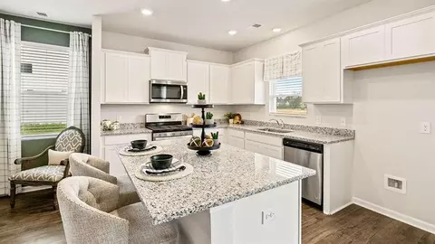 11854 Conrad Cir, Hampton, GA 30228 photo 6