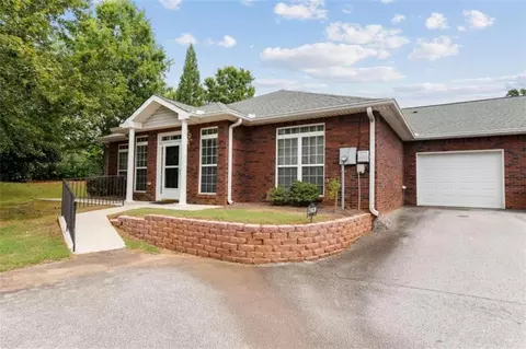 4297 Skyline Vw, Oakwood, GA 30566
