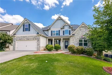 200 Thrushwood Dr, Fayetteville, GA 30215