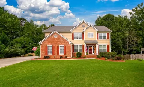 3411 Lost Meadows Ln, Buford, GA 30519