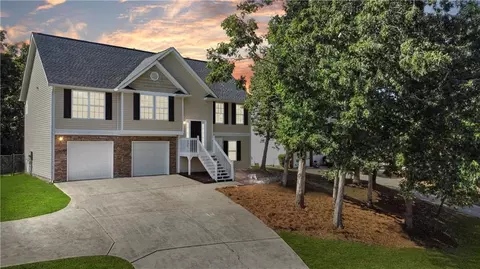 40 Mountain View Dr, Rockmart, GA 30153