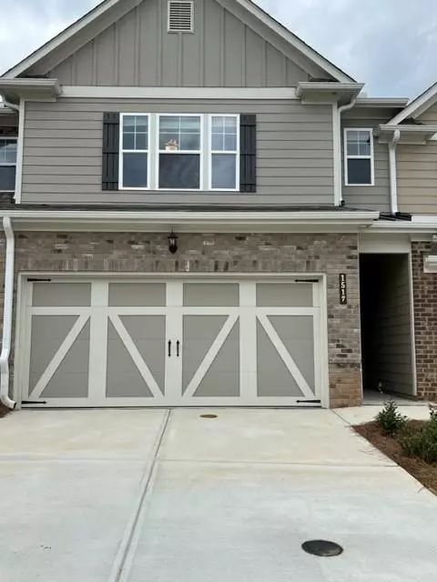 812 Exposition Pt, Marietta, GA 30067