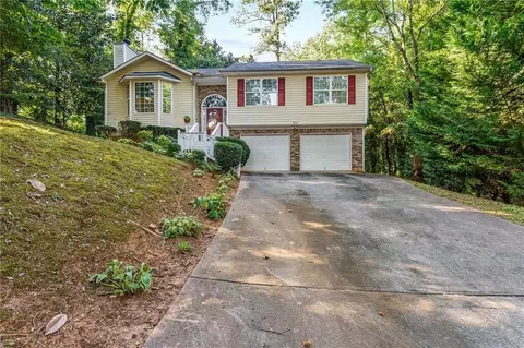 2532 Farley St, East Point, GA 30344