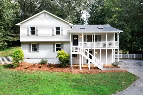 31 Azalea Dr SE, Cartersville, GA 30121