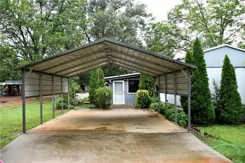 10 Melanie Ln, Thomaston, GA 30286