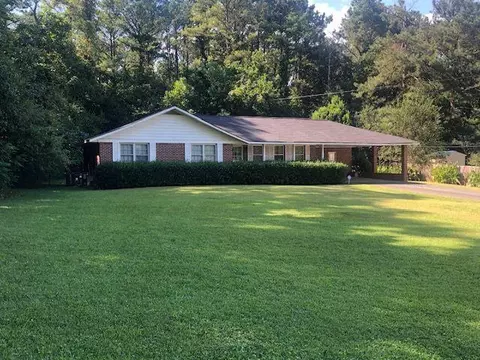 75 Westview Dr NE, Cartersville, GA 30121