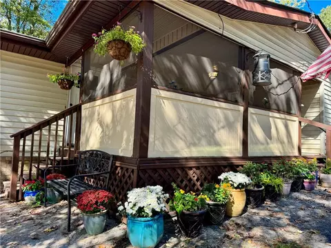 291 W Midland Ave, Winder, GA 30680