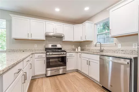 2467 Samia Dr, Duluth, GA 30096 photo 13
