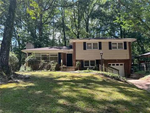 2623 Riggs Dr, East Point, GA 30344