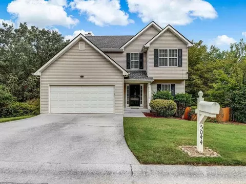 5044 Pristine Pt, Flowery Branch, GA 30542