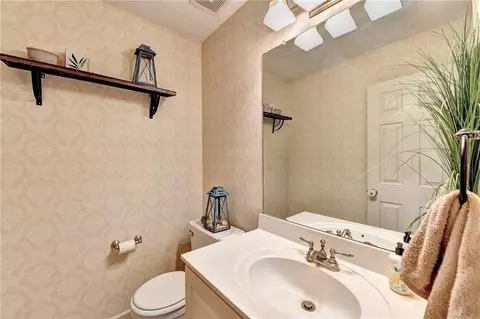 2140 Fairway View Ln, Duluth, GA 30096 photo 25