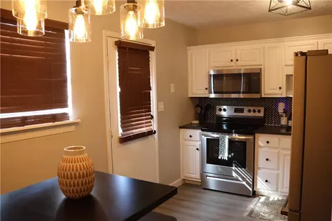 1235 Riverside Dr #E2, Gainesville, GA 30501 photo 7