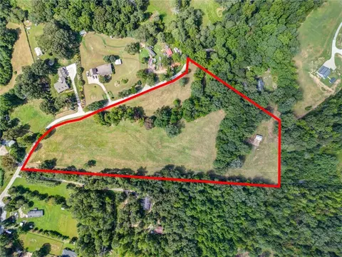 453 Franklin Goldmine Rd, Cumming, GA 30028