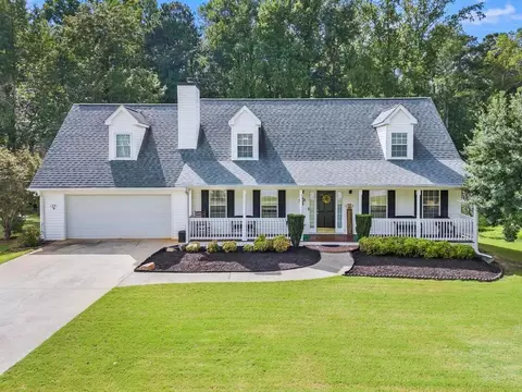 175 Overlook Dr, Covington, GA 30016