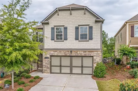 6548 Crosscreek Ln, Flowery Branch, GA 30542