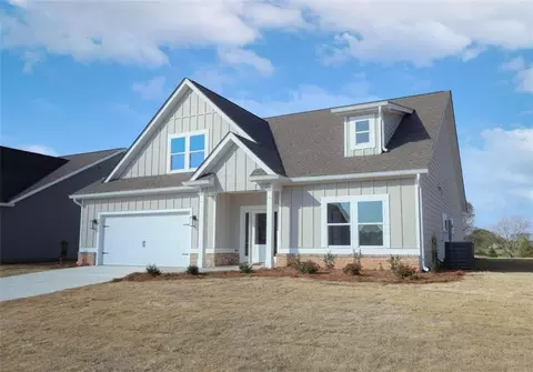 27 Richmond Cir, Statham, GA 30666