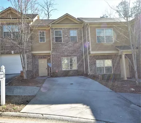 3016 Bonnes Dr, Lithonia, GA 30038