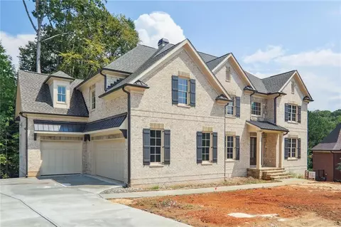 4827 Basingstoke Dr, Suwanee, GA 30024