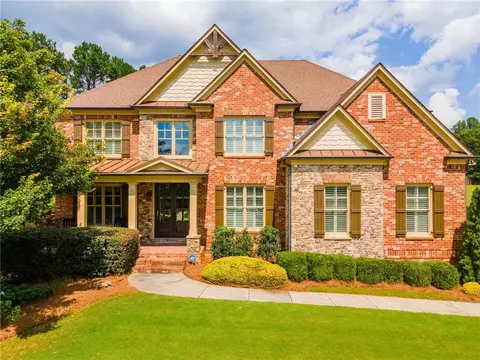 1065 Cascade Run Ct, Suwanee, GA 30024