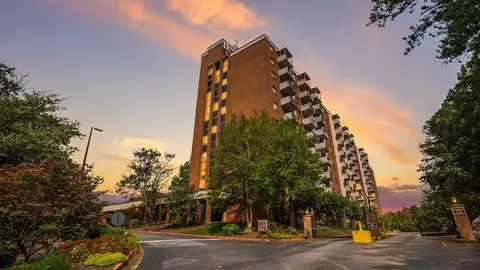 300 Johnson Ferry Rd #B309, Atlanta, GA 30328