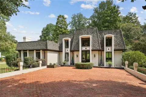 2609 Leslie Dr NE, Atlanta, GA 30345