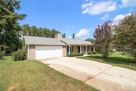 130 Laurel Way, Covington, GA 30016 photo 3